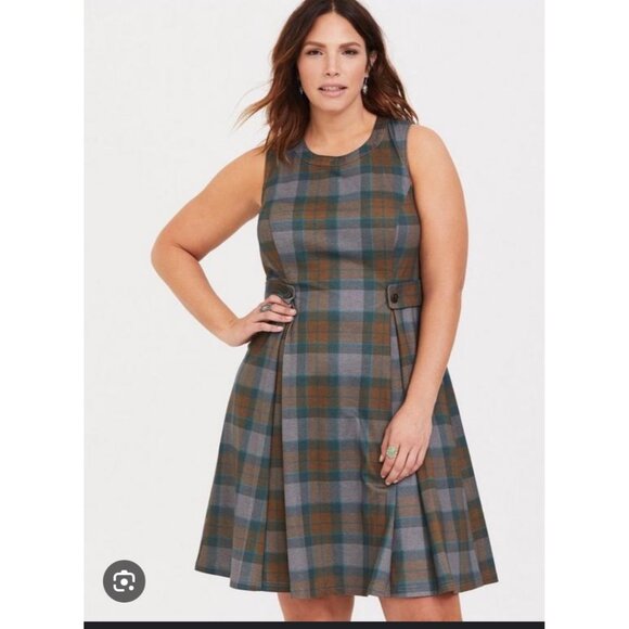 NWT Torrid Outlander Mackenzie Plaid Skater Dress 5x - Picture 1 of 9